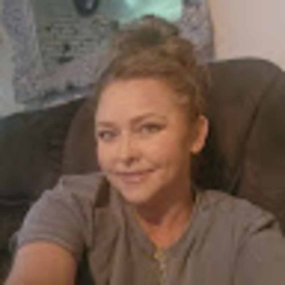 Meet your Posher, Candice